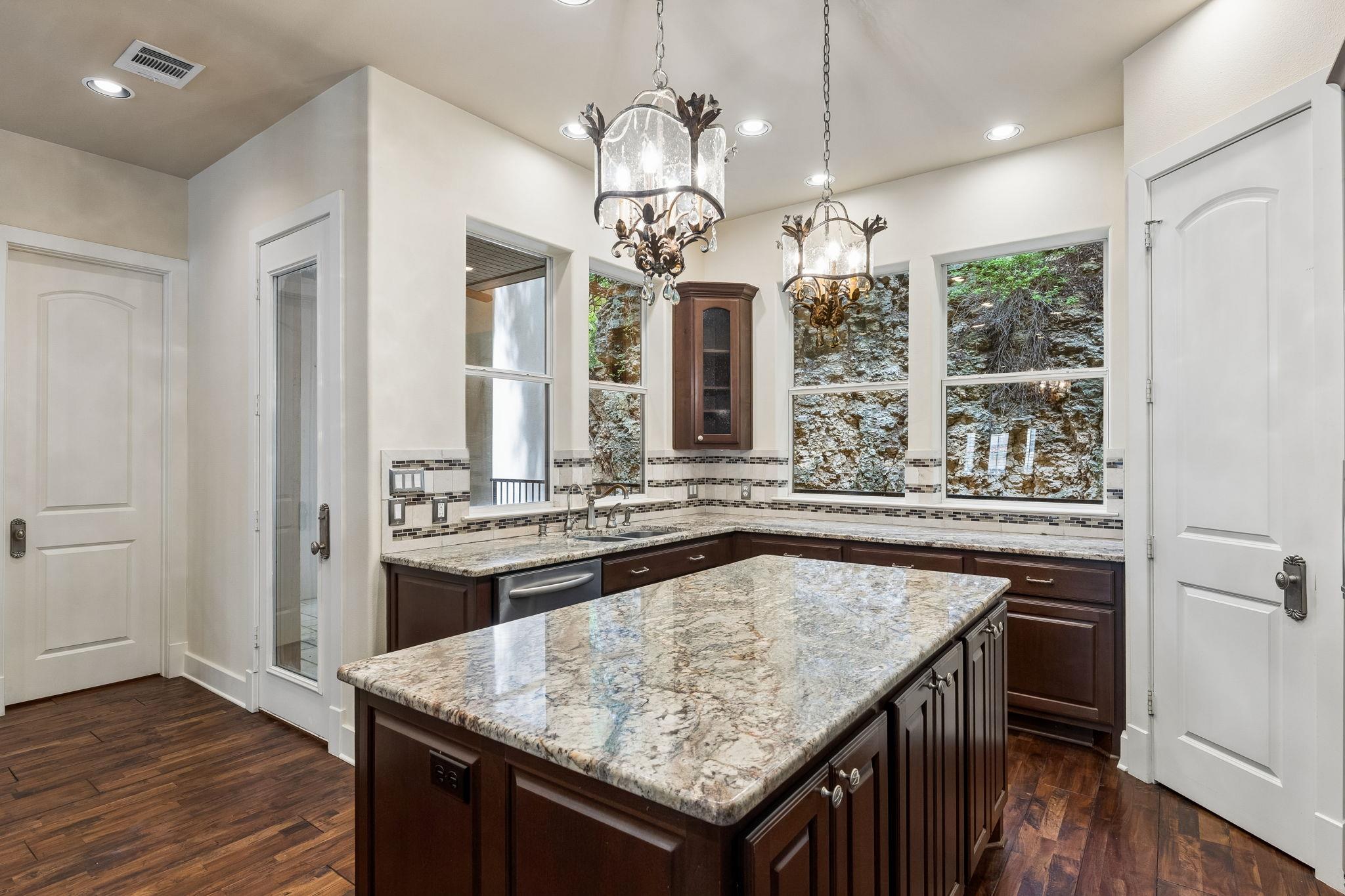 1529 Barton Springs Road Austin TX 78704