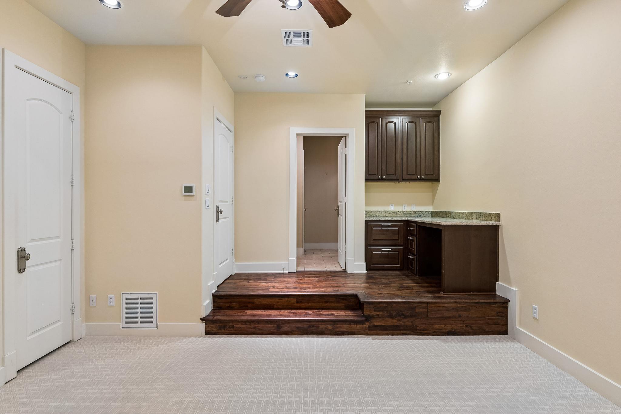 1529 Barton Springs Road Austin TX 78704