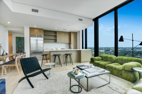 610 Davis Street Austin TX 78701
