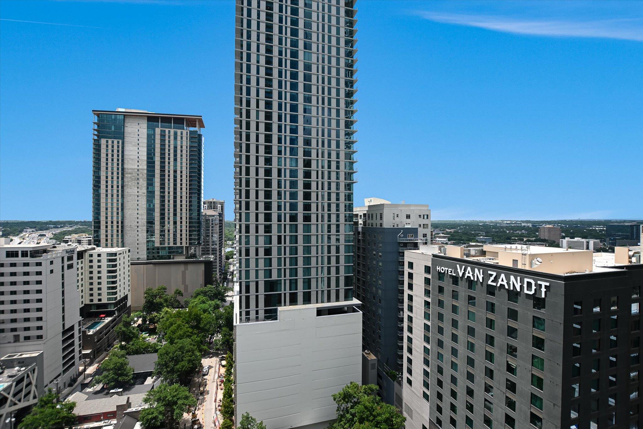 610 Davis Street Austin TX 78701