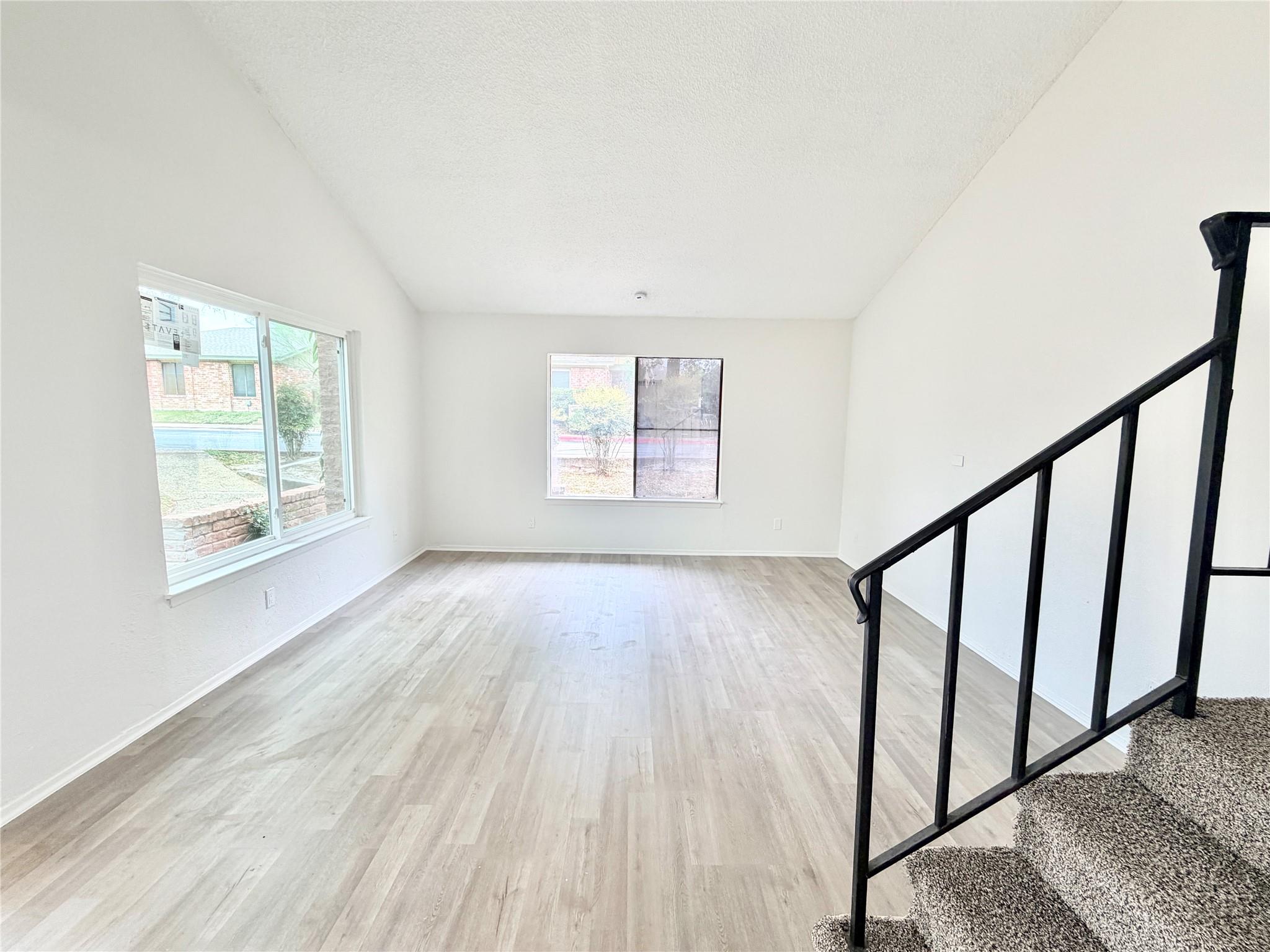 9623 Covey Ridge Lane Austin TX 78758