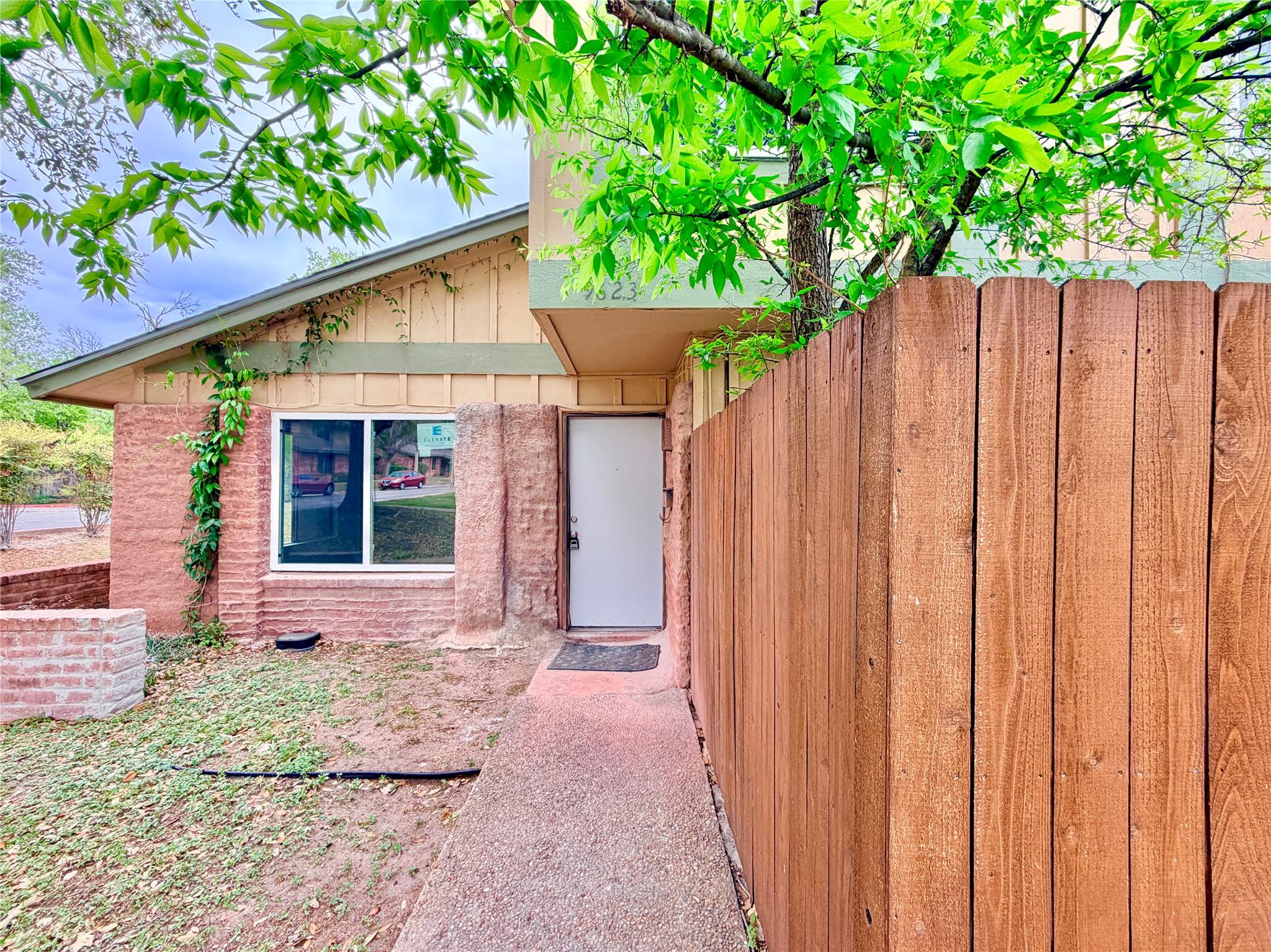 9623 Covey Ridge Lane Austin TX 78758