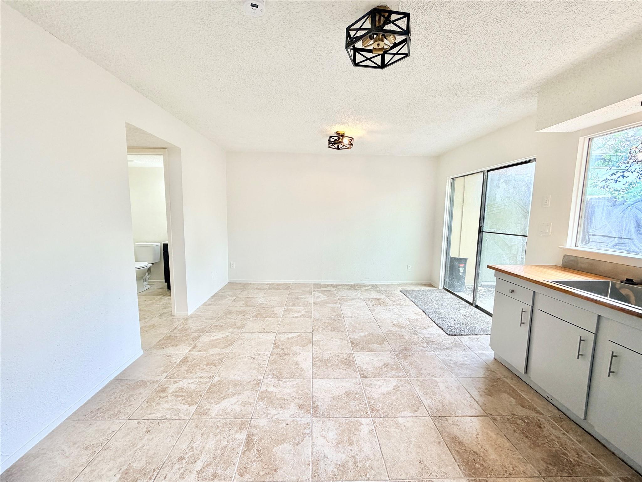 9623 Covey Ridge Lane Austin TX 78758