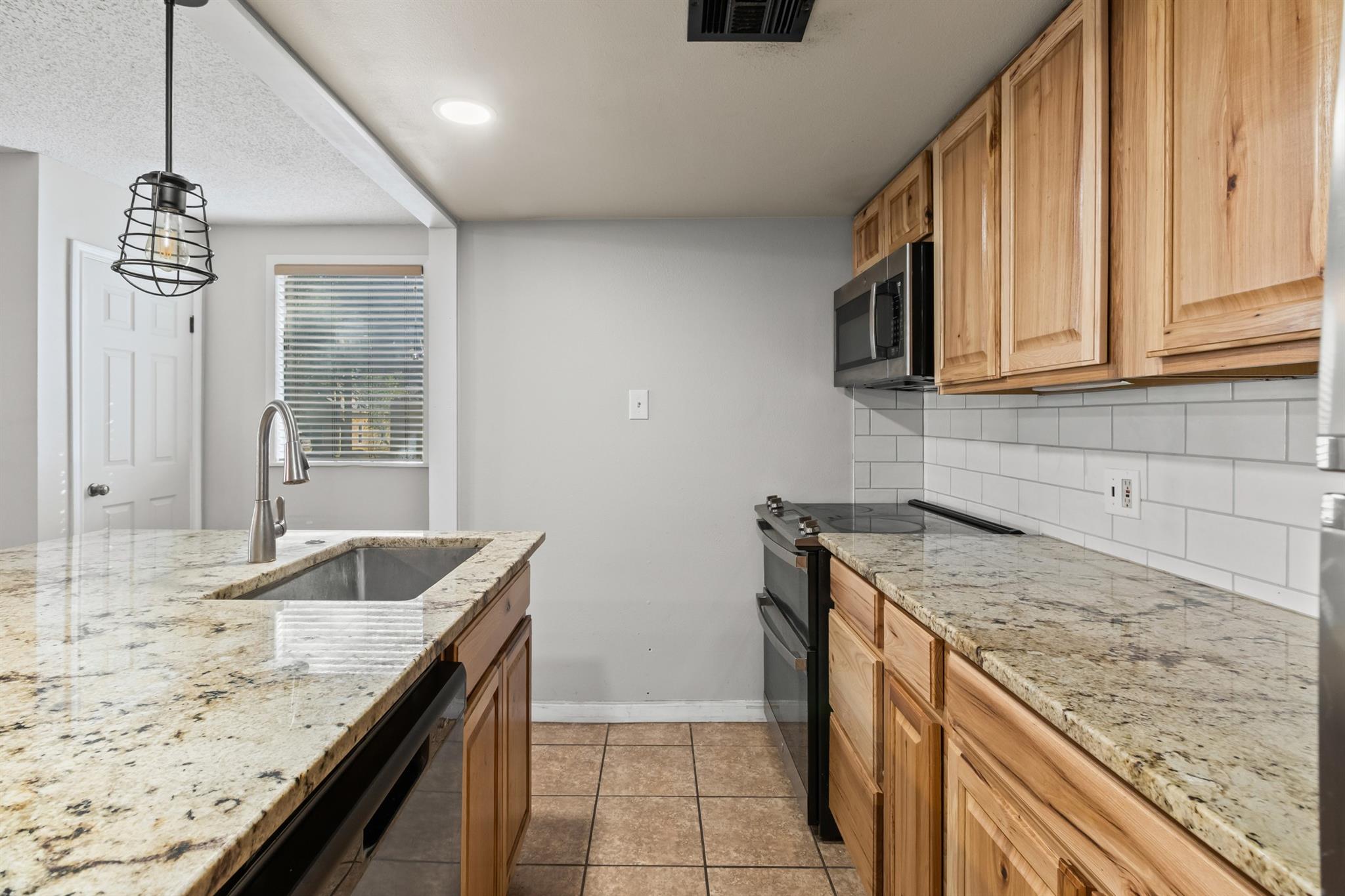 24 Marina Circle Wimberley TX 78676