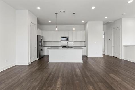 2050 Lohmans Spur Road Lakeway TX 78734