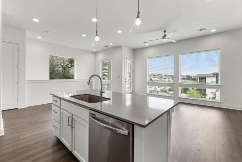 2050 Lohmans Spur Road Lakeway TX 78734