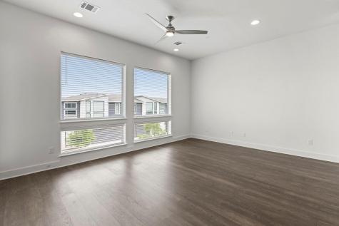 2050 Lohmans Spur Road Lakeway TX 78734