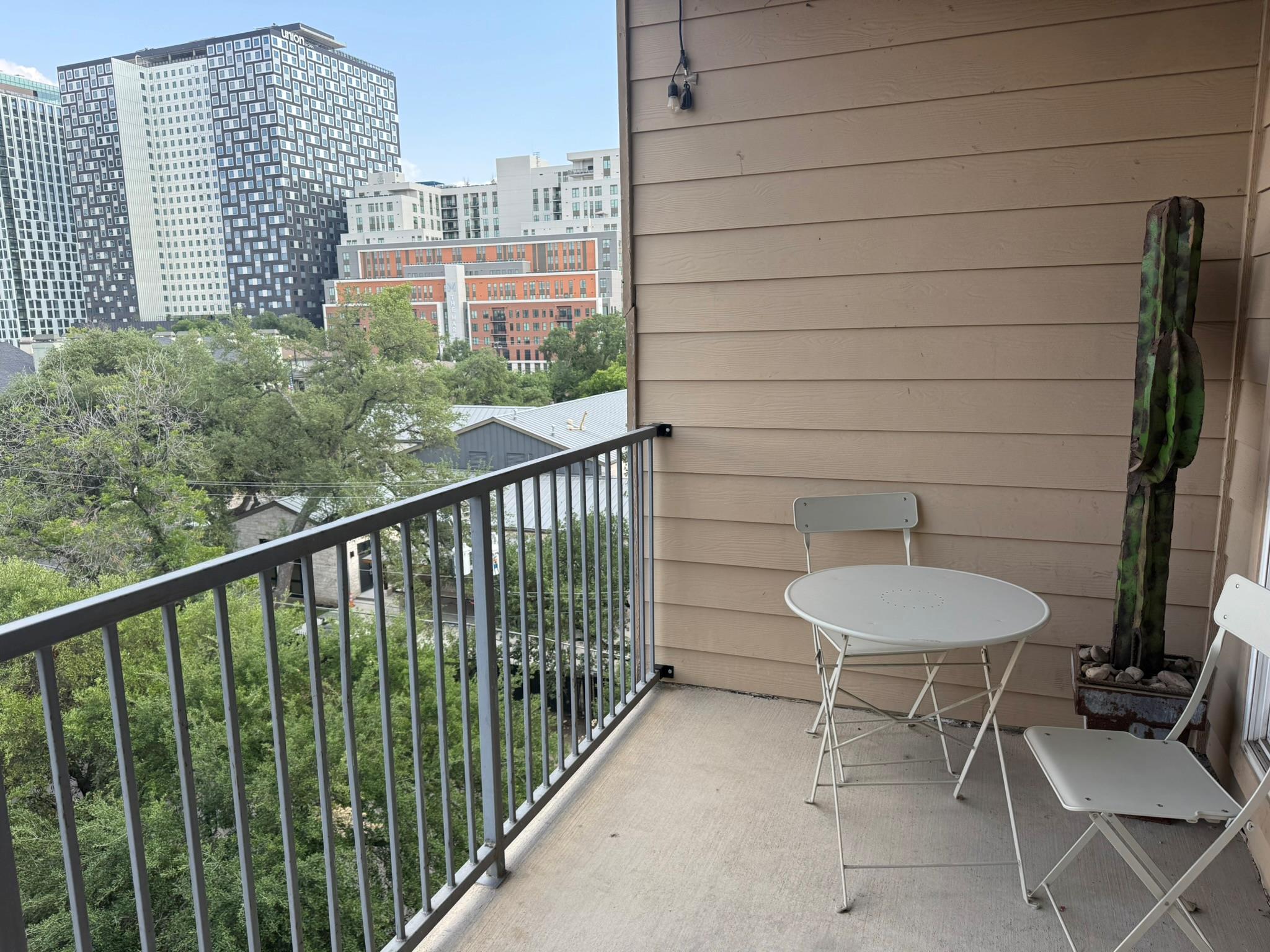 910 W 25th Street Austin TX 78705