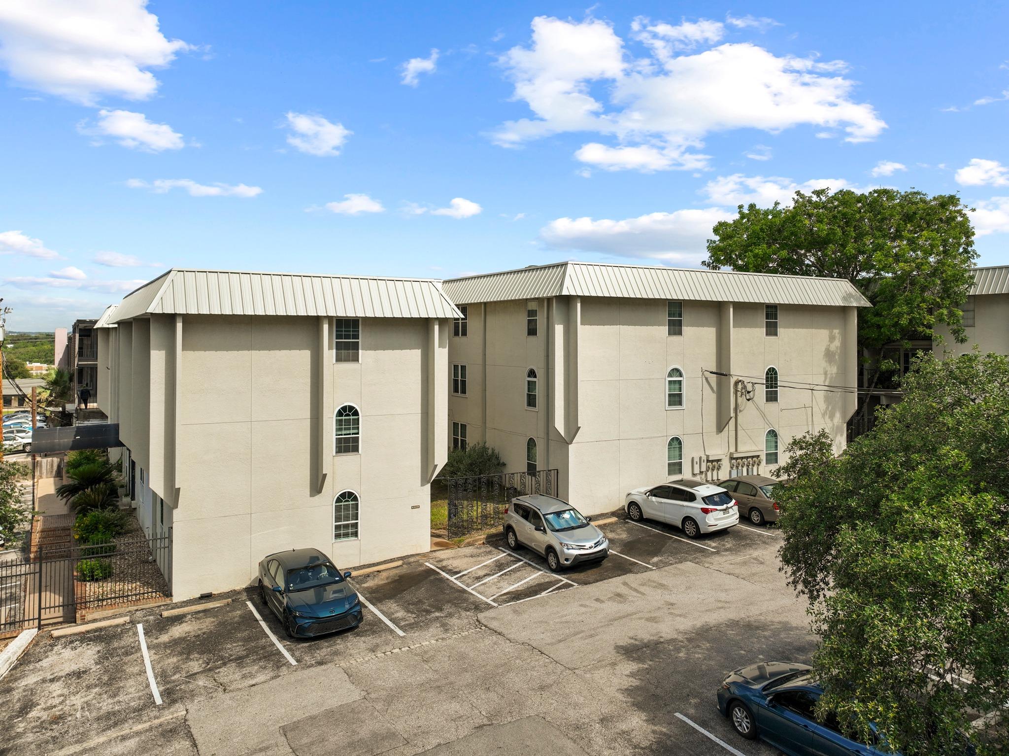 910 Duncan Lane Austin TX 78705