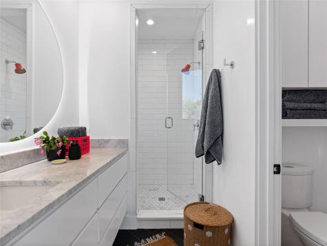 512 Sacramento Drive Austin TX 78704