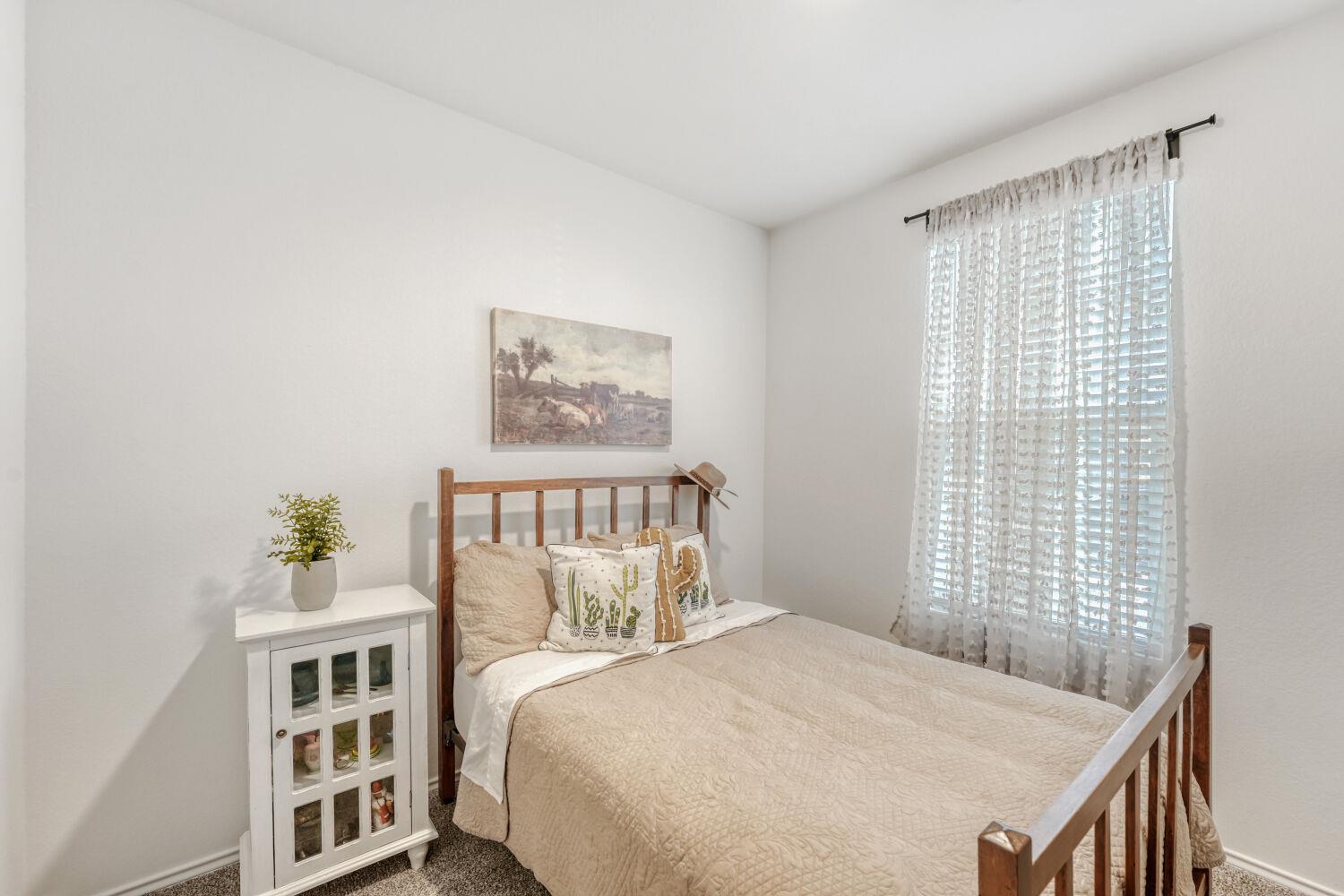 549 Arnold Loop Kyle TX 78640