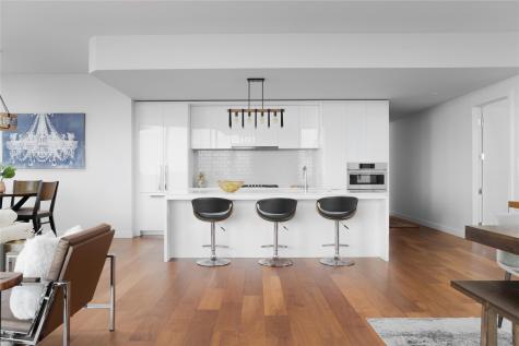 44 East Avenue Austin TX 78701