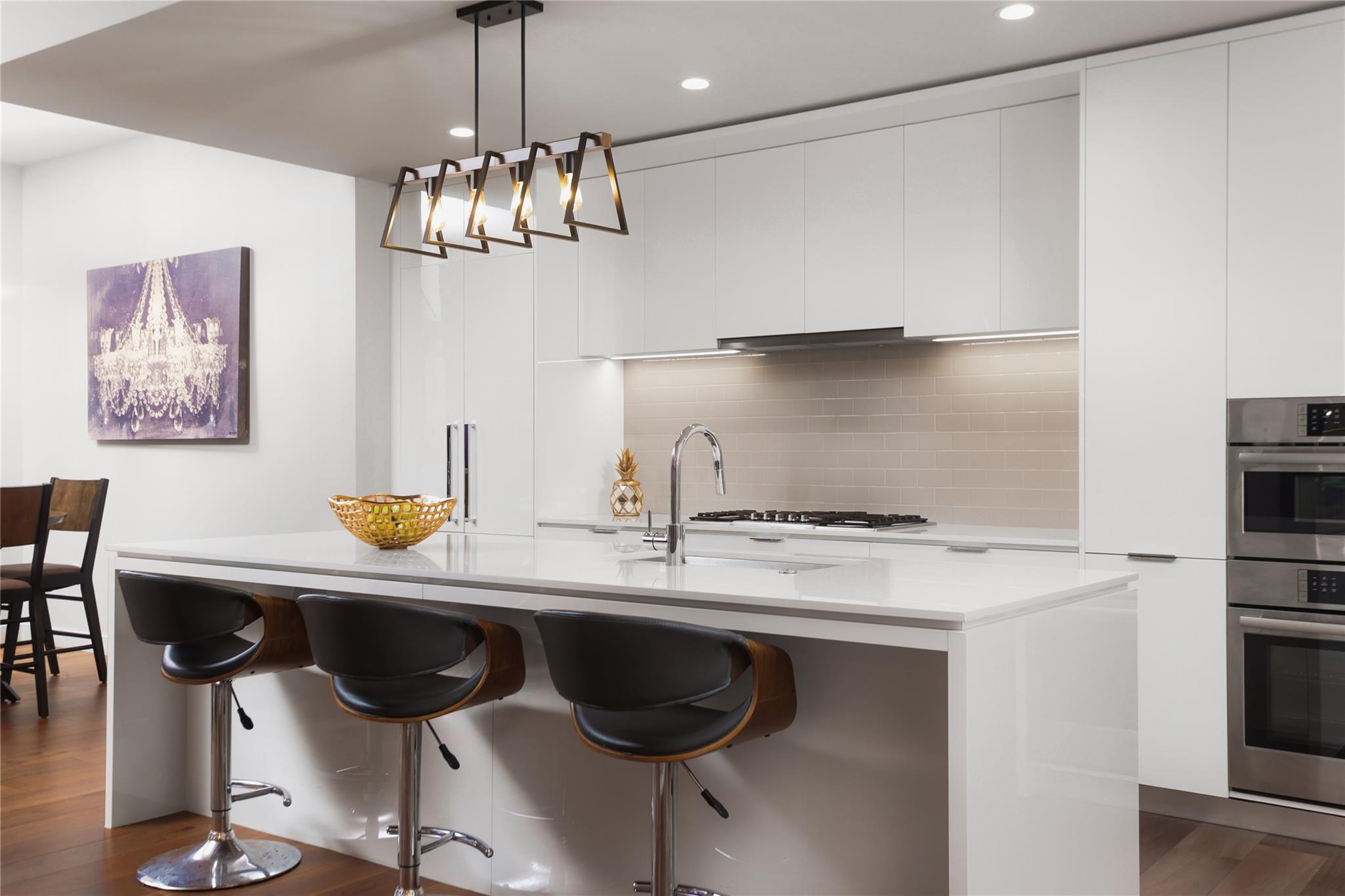 44 East Avenue Austin TX 78701