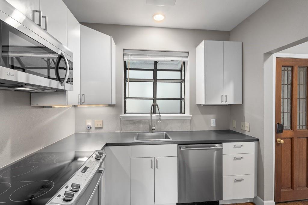 1741 Spyglass Drive Austin TX 78746
