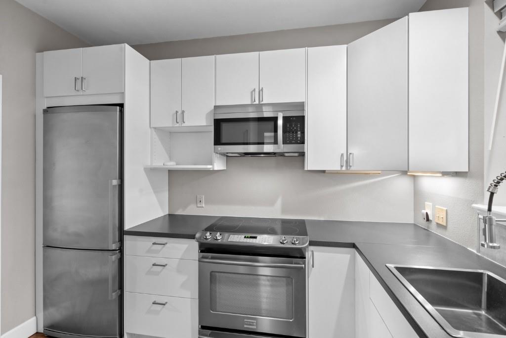 1741 Spyglass Drive Austin TX 78746