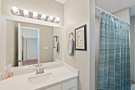 1601 Judy Lynn Drive Spicewood TX 78669