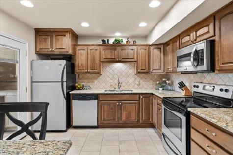 176 World Of Tennis Square Lakeway TX 78734