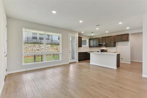 105 Antoinette Way San Marcos TX 78666