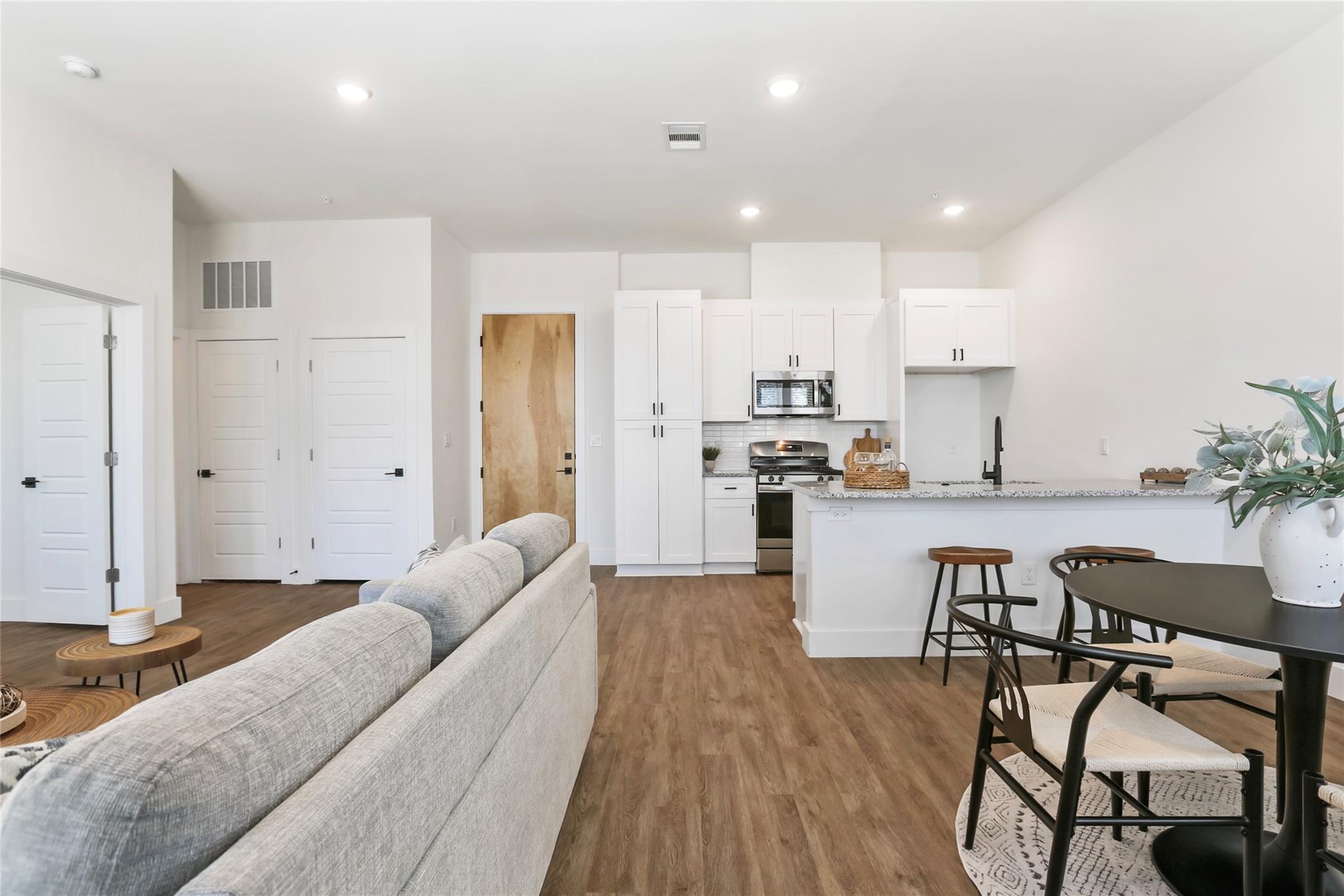 1811 Webberville Road Austin TX 78721