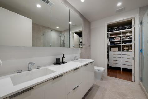 44 East Avenue Austin TX 78701