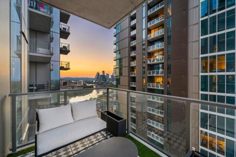 44 East Avenue Austin TX 78701