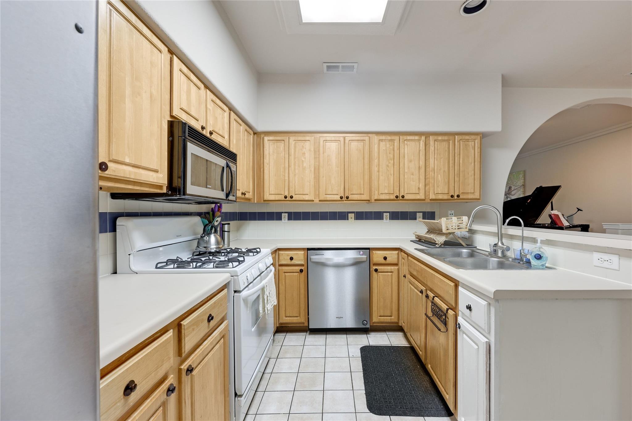 12287 Abbey Glen Lane Austin TX 78753