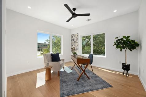1104 1/2 Gunter Street Austin TX 78702
