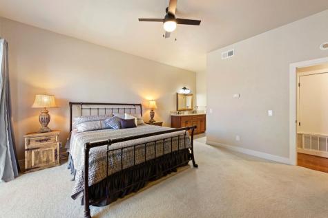 402 Hi Stirrup Horseshoe Bay TX 78657