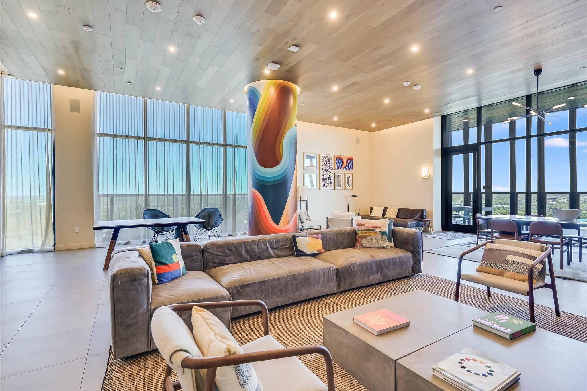 48 East Avenue Austin TX 78701