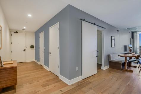 48 East Avenue Austin TX 78701