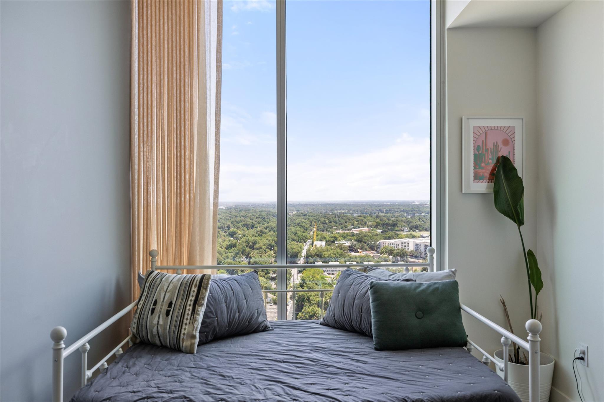 48 East Avenue Austin TX 78701