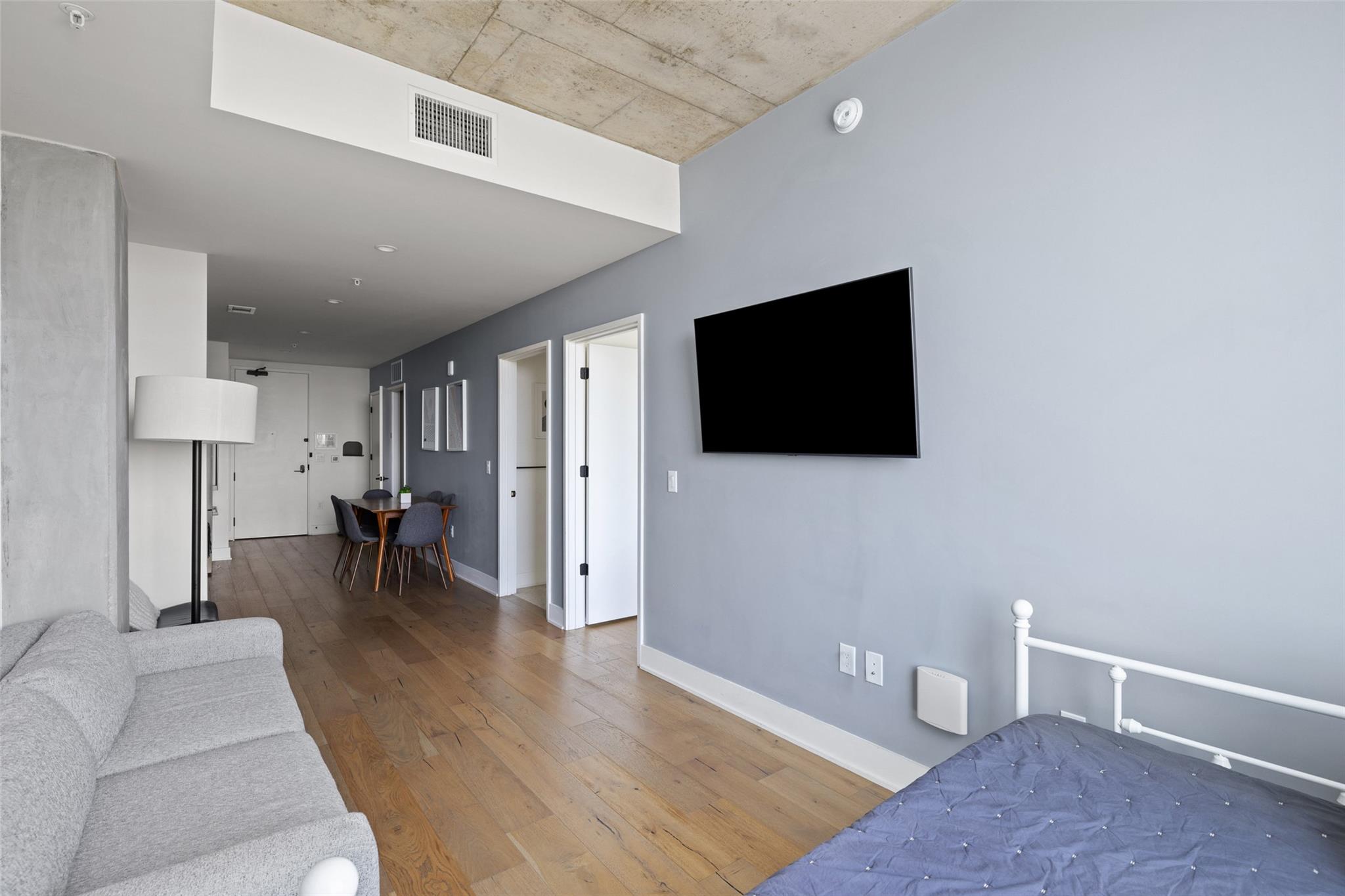 48 East Avenue Austin TX 78701