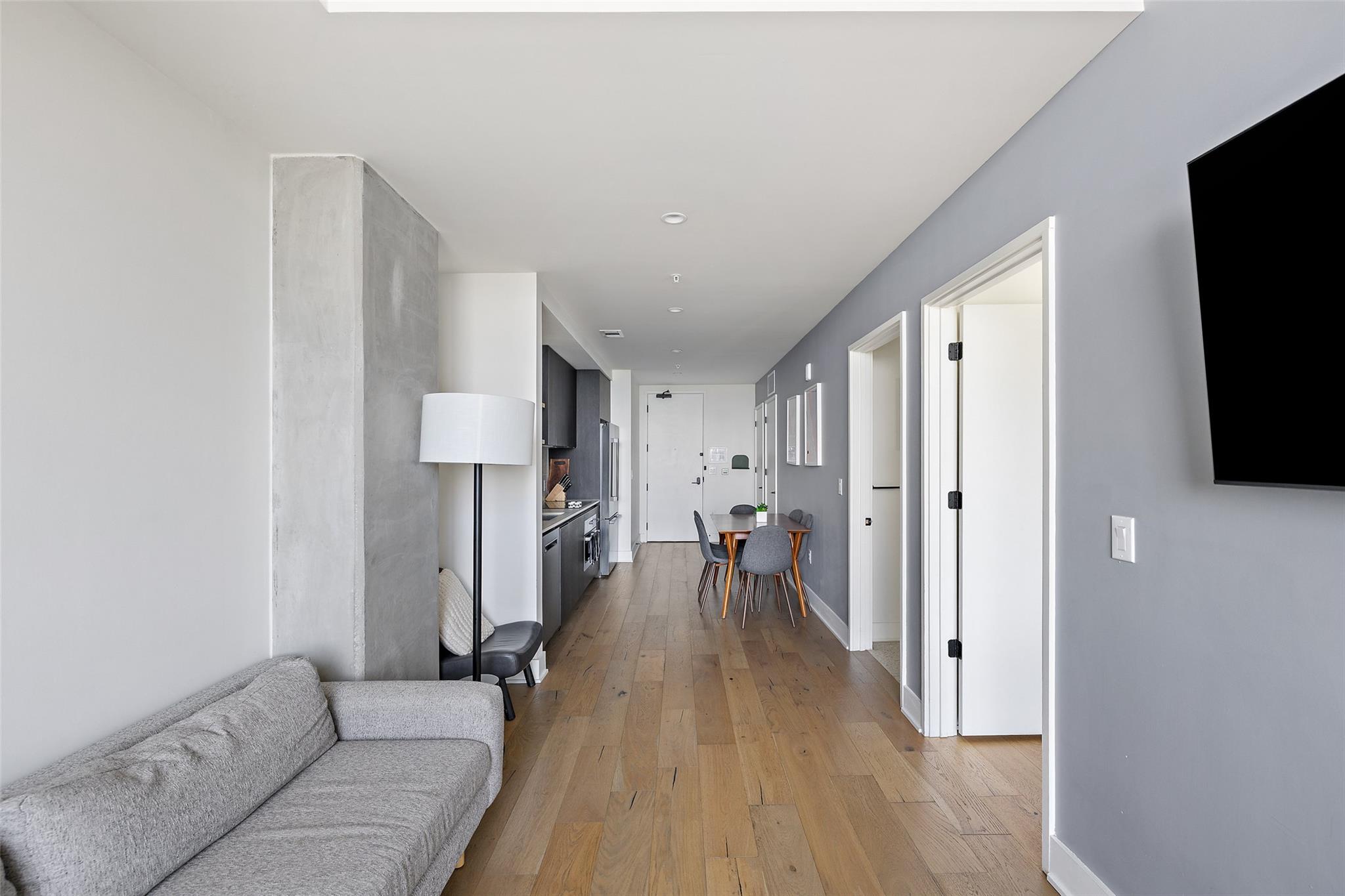 48 East Avenue Austin TX 78701
