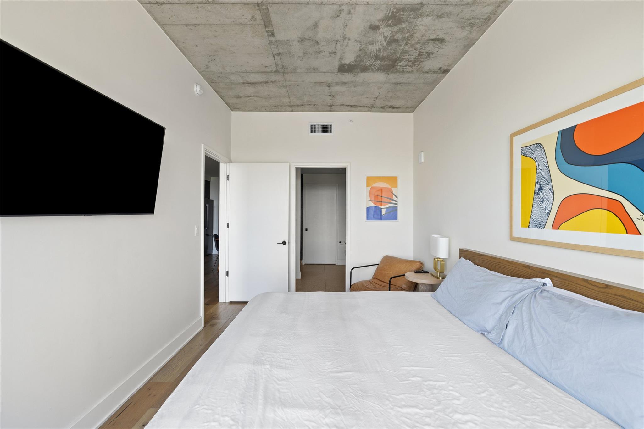 48 East Avenue Austin TX 78701