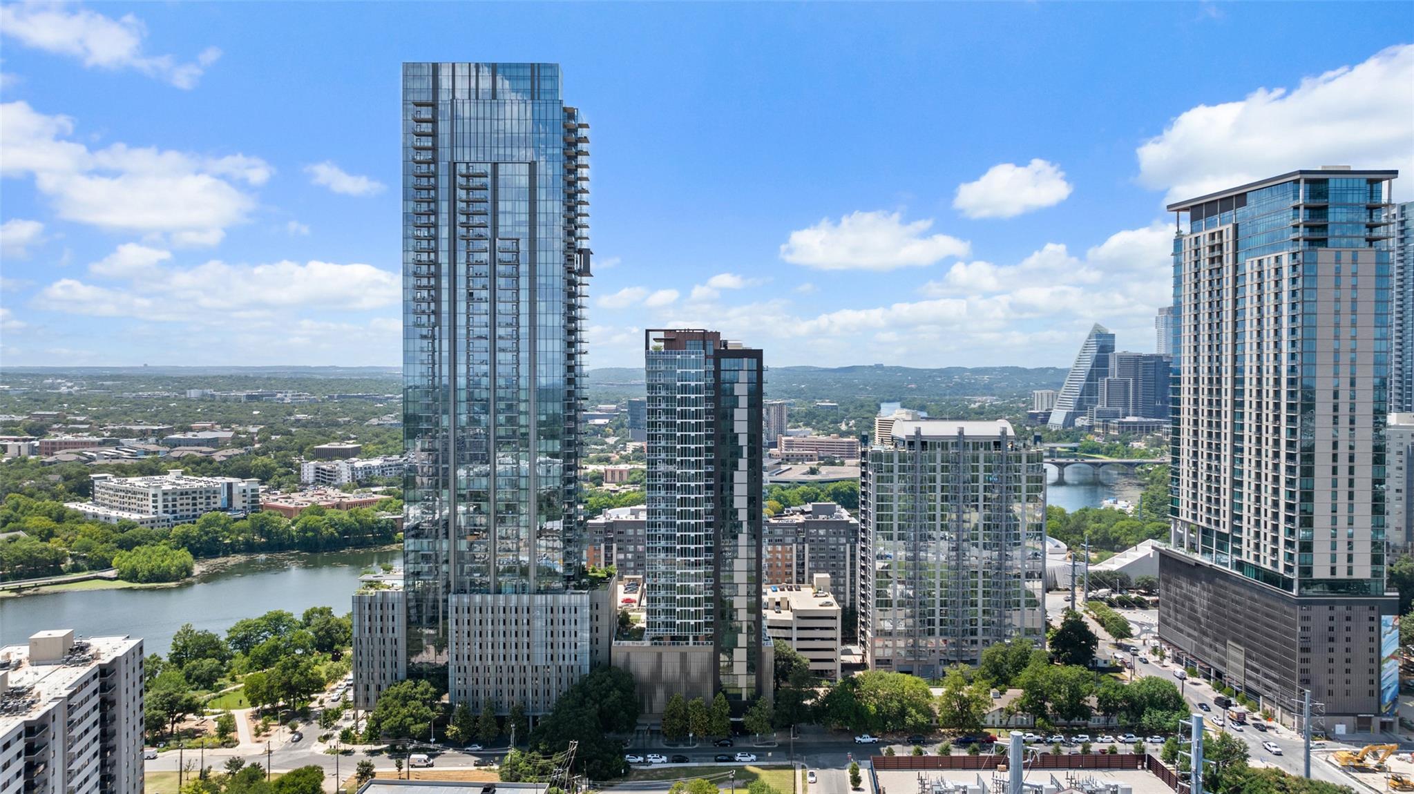 48 East Avenue Austin TX 78701