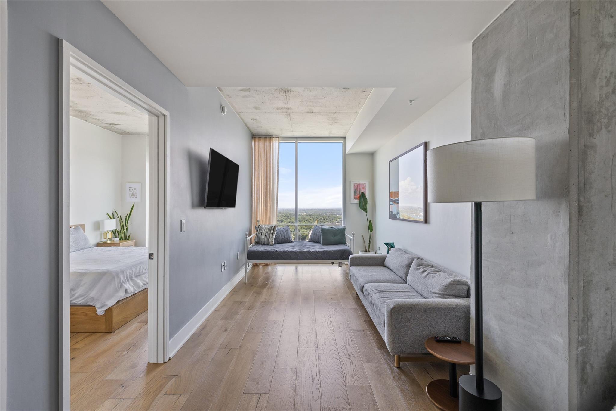 48 East Avenue Austin TX 78701
