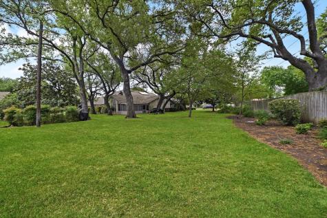 11512 Tin Cup Drive Austin TX 78750