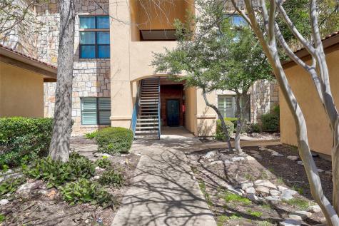 300 San Gabriel Village Boulevard Georgetown TX 78626