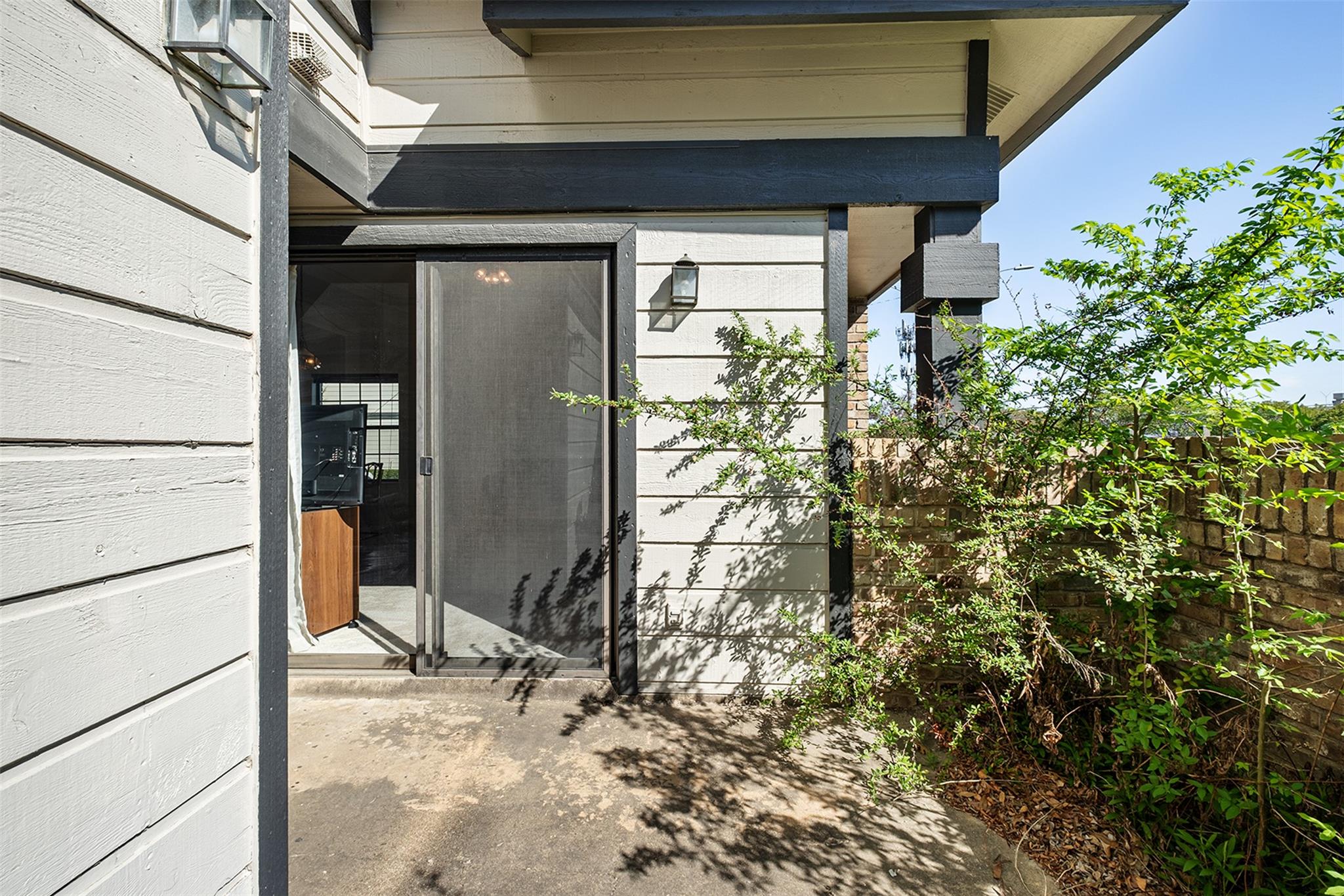 1748 Ohlen Road Austin TX 78757