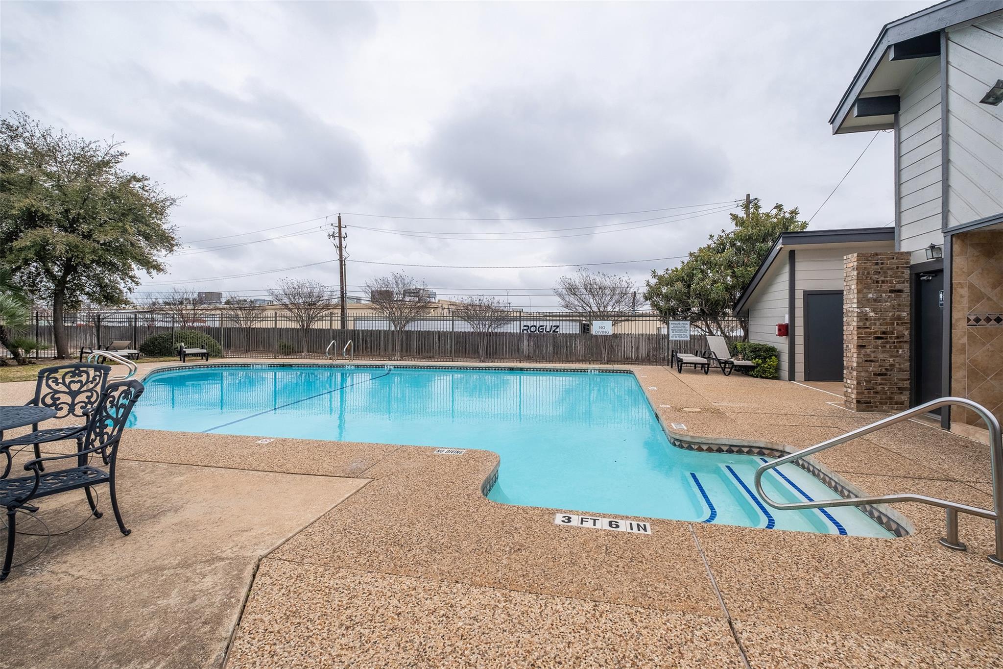 1748 Ohlen Road Austin TX 78757