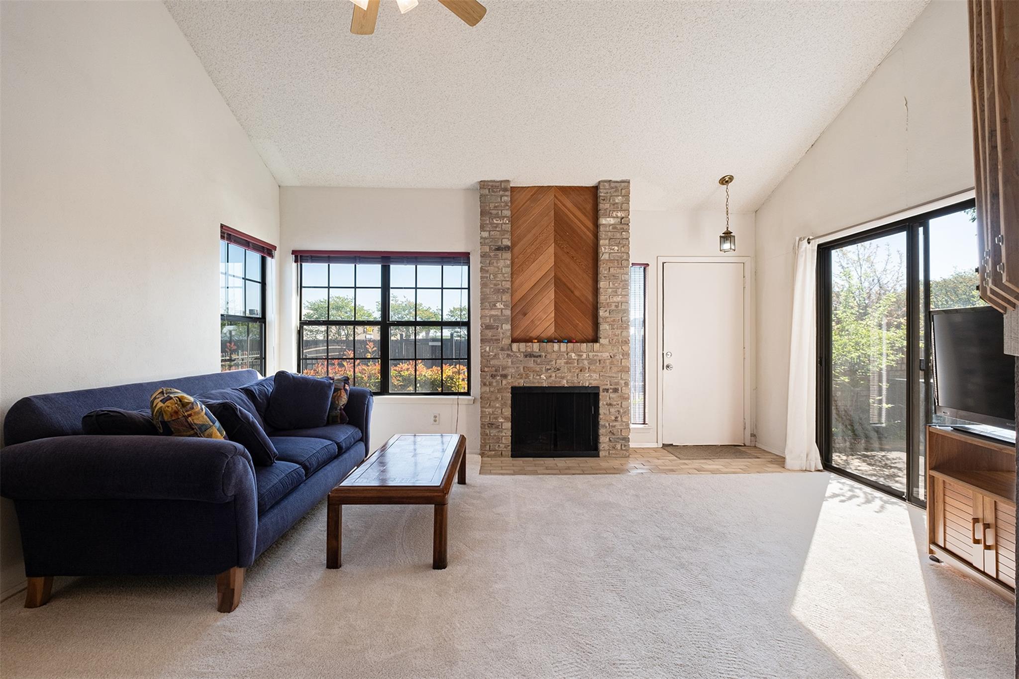 1748 Ohlen Road Austin TX 78757