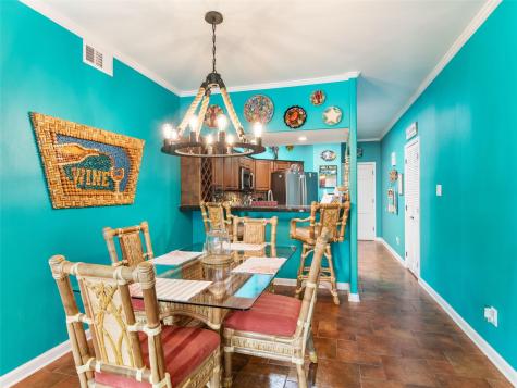 401 W Lincoln Street New Braunfels TX 78130