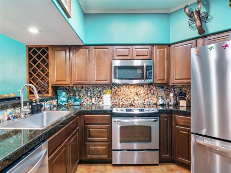 401 W Lincoln Street New Braunfels TX 78130