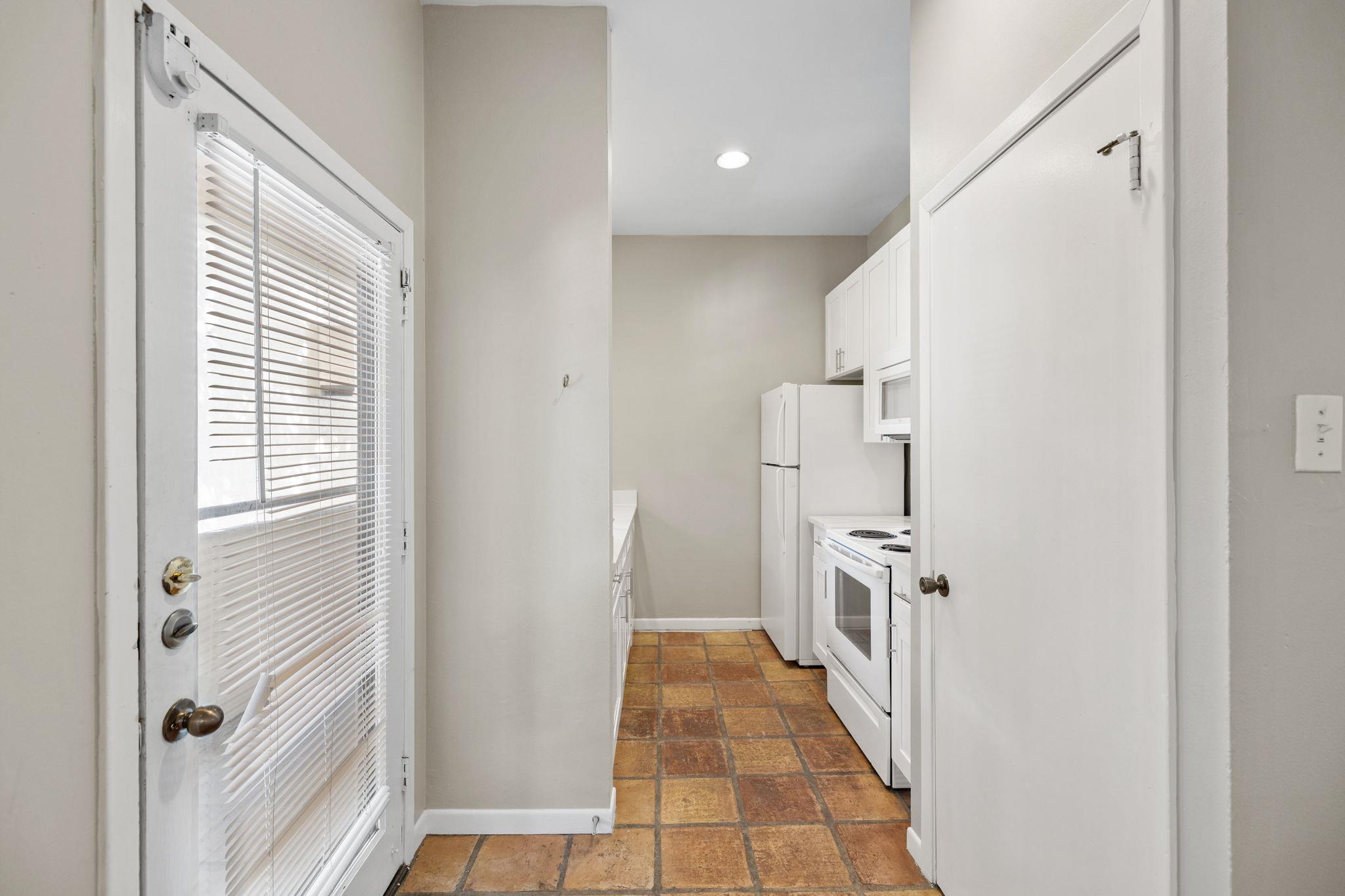 712 Graham Place Austin TX 78705