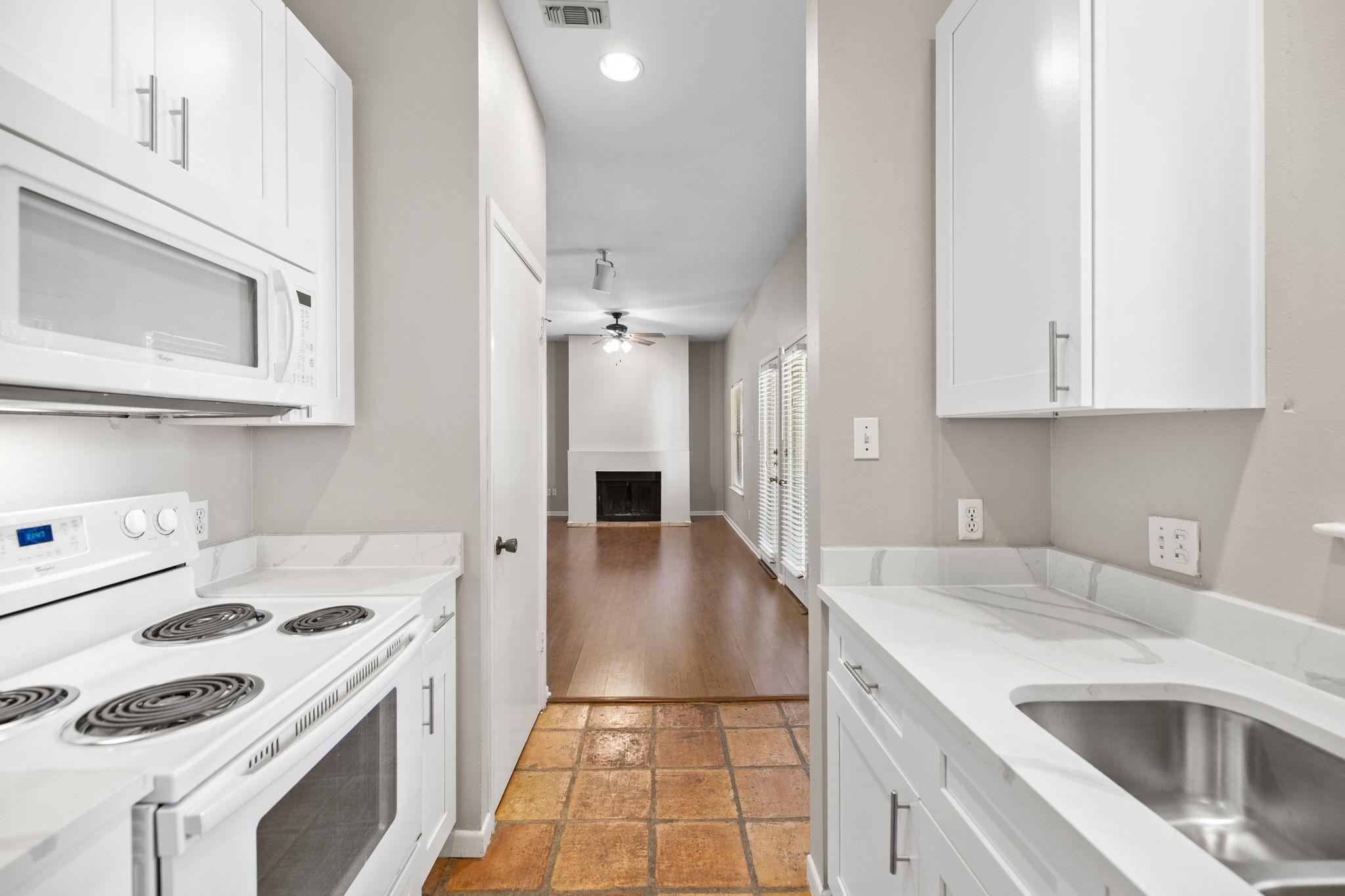 712 Graham Place Austin TX 78705