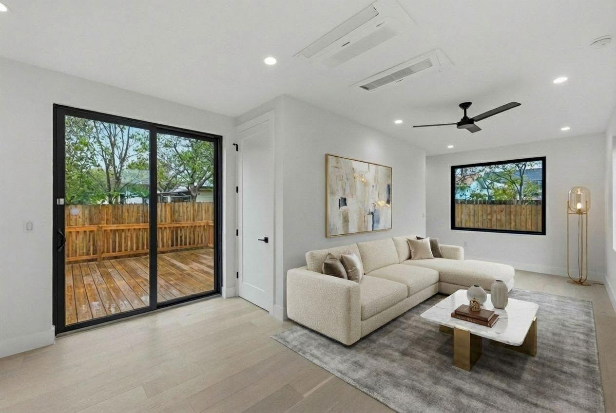802 Philco Drive Austin TX 78745