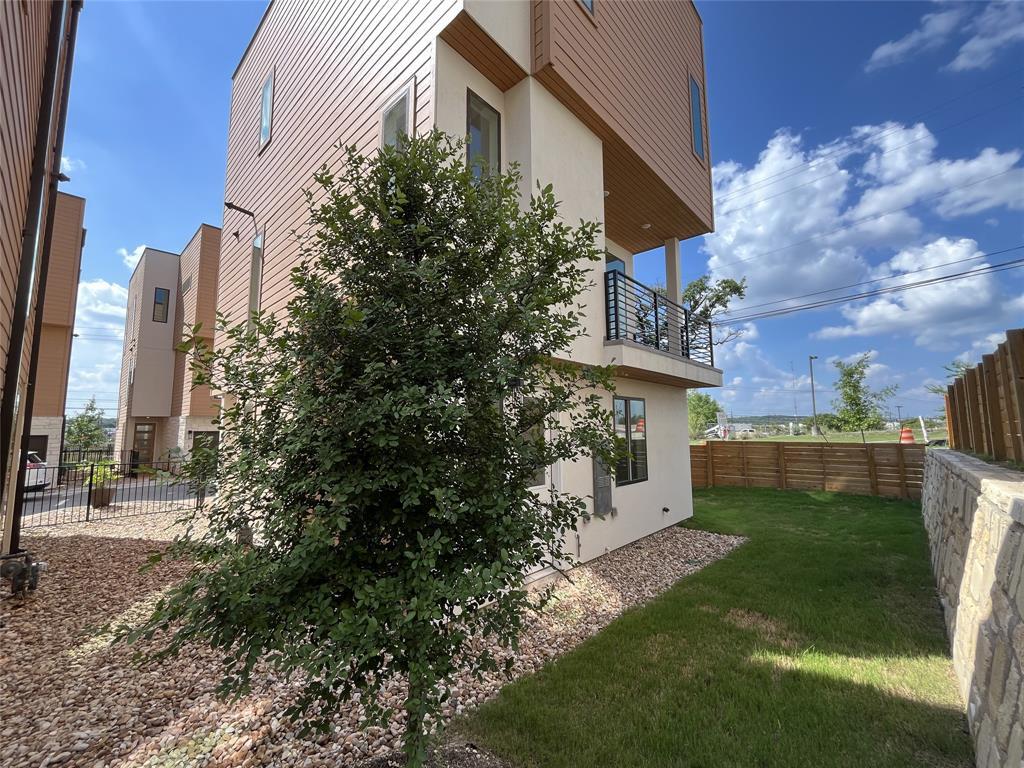 6825 Wolfcreek Pass Austin TX 78749