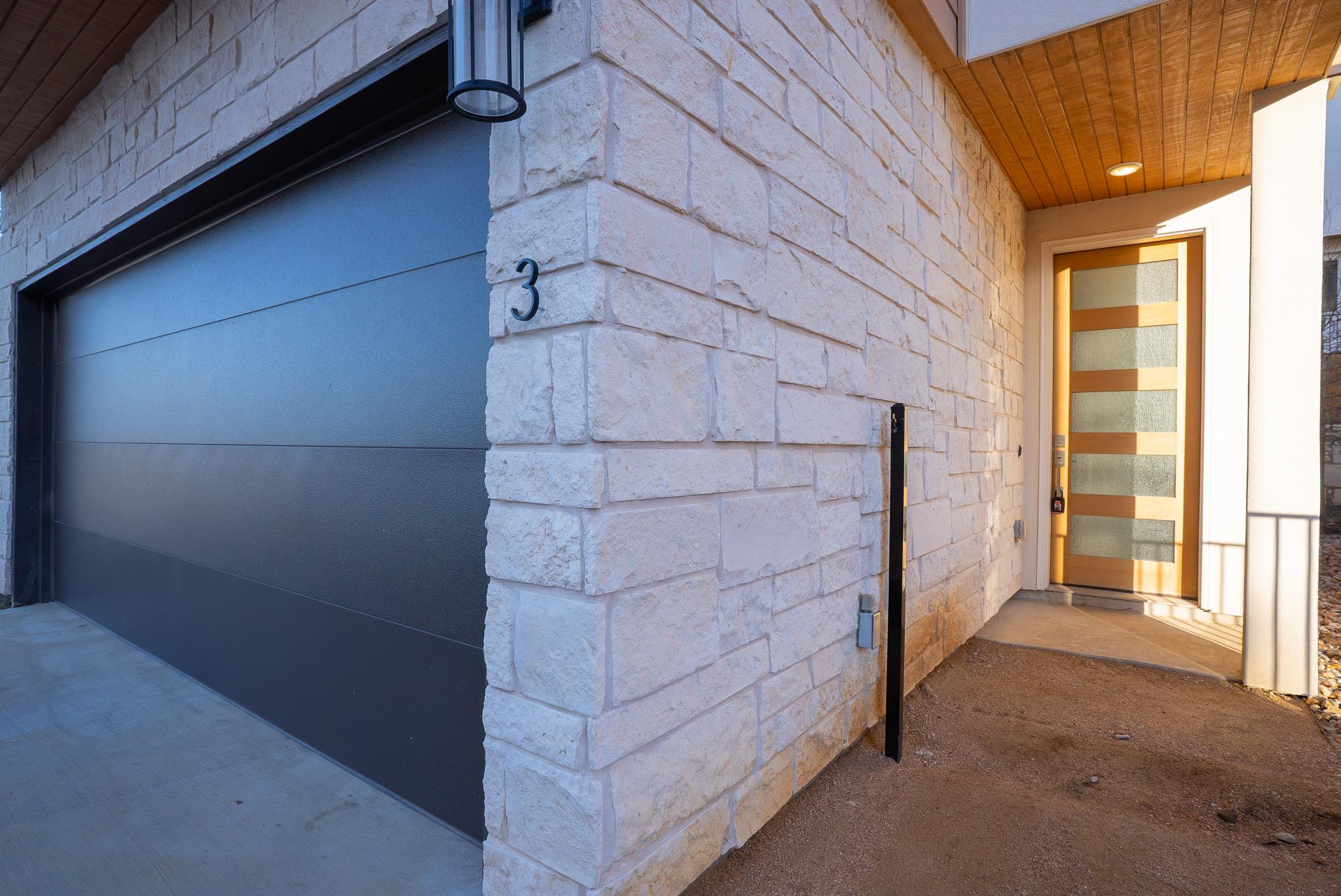 6825 Wolfcreek Pass Austin TX 78749