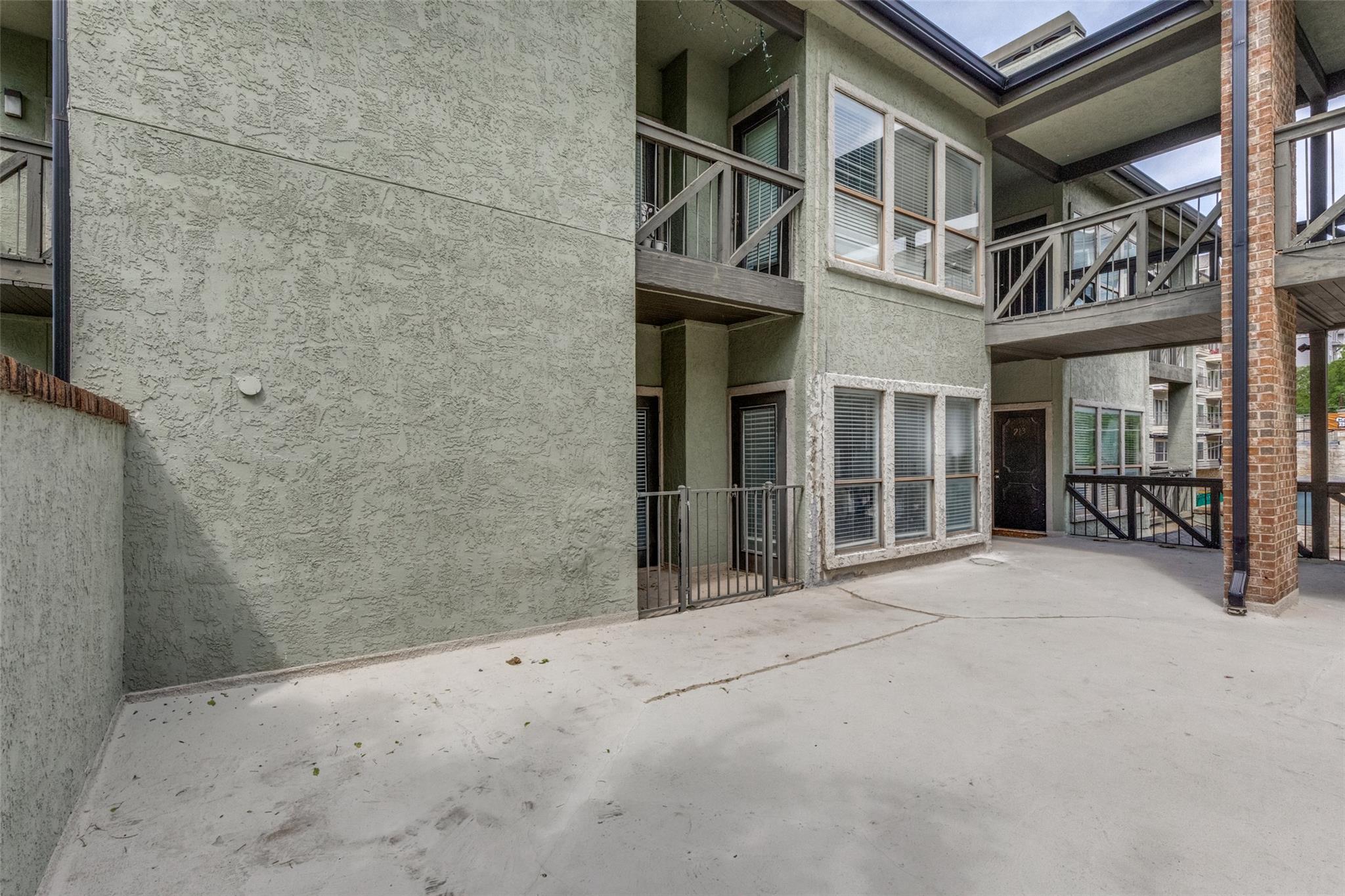 807 W 25th Street Austin TX 78705