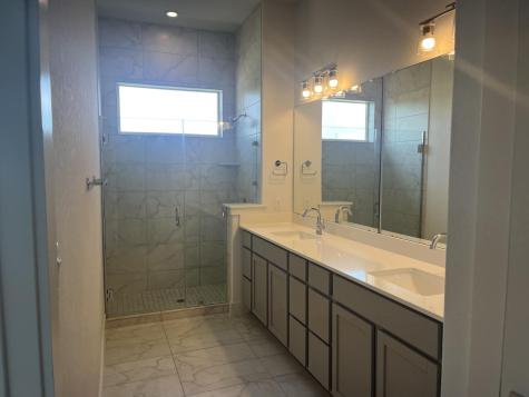 2050 Lohmans Spur Lakeway TX 78734
